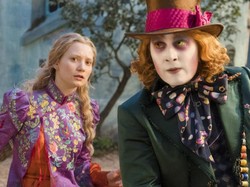 Alice Through The Looking Glass Tayang 5 Agustus!