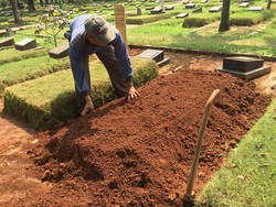 20 Makam Fiktif Ditemukan di TPU Pondok Kelapa, Modusnya Mirip di Pondok Ranggon