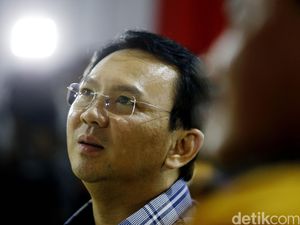Ahok Maju Jalur Parpol, Lalu Akan Dikemanakan 1 Juta KTP Terkumpul?
