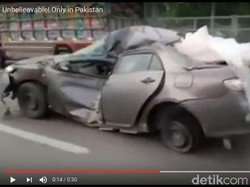 Tabrakan dan Bodi Penyok, Mobil Ini Masih Bisa Dipakai Jalan