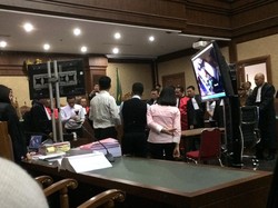 Rekonstruksi di Sidang, Posisi Kopi Mirna Berubah dan Jessica Pindah Duduk