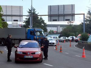 Ada Ancaman Bom, Pengamanan Diperketat di Bandara Jenewa