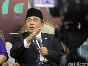 Akom Kembali Disebut Jadi Calon Ketua DPR Akom Kembali Disebut Jadi Calon Ketua DPR