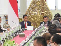 Jokowi Peringatkan Menteri soal Permen, Siapa Dituju?