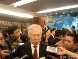 Ditunjuk Jadi Mendag, Enggartiasto: Jangan Sampai Presiden Lihat Harga Bergejolak