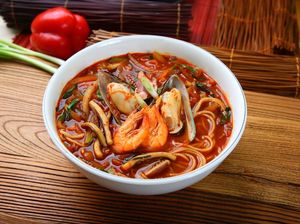 Benarkah Air Kelapa Bisa Bantu Cegah Alergi Seafood? Benarkah Air Kelapa Bisa Bantu Cegah Alergi Seafood?