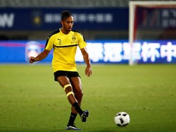 Aubameyang Targetkan Paling Tidak Satu Trofi di Musim 2016-17