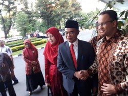 Sertijab Mendikbud, Muhadjir Minta Maaf ke Anies karena Telat Datang