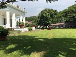 Jelang Pengumuman Reshuffle, Jokowi Pantau Penyiapan Panggung di Halaman Istana