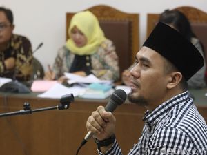 Hakim Ifa Dicecar Jaksa KPK Soal Vonis Ringan Kasus Cabul Saipul Jamil