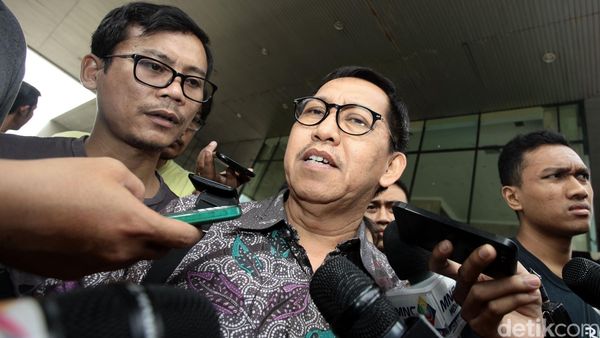 Sekretaris DPRD DKI Jakarta Diperiksa KPK