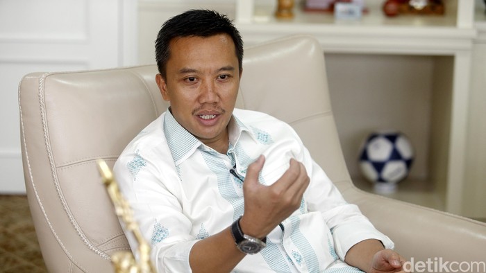 Menpora Tak Hadiri KLB PSSI