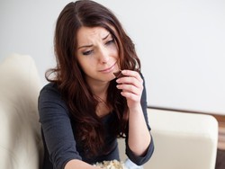 Menonton Film Sedih Bisa Bantu Melangsingkan Tubuh