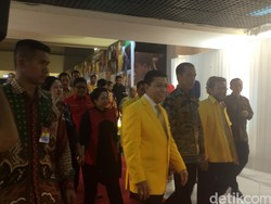 PDIP yang Tak Mau Lepas dari Jokowi