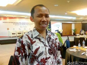 Bukan Hanya Pasien, Dokter Jiwa Juga Kerap Dipandang Nggak Pakai Mata