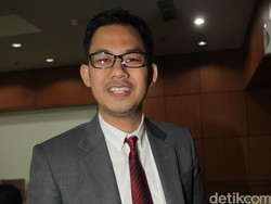 Perpanjangan Izin Siaran, KPI: 10 Stasiun TV Teken Komitmen Perbaiki Layanan