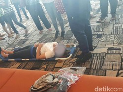 Perempuan Ini Pingsan di Pesawat Lion Air di Bandara Changi