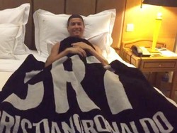 Ronaldo Kini Punya Produk Selimut Sendiri