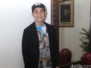 Vino G Bastian Masukkan Anak ke Kelompok Bermain