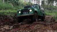Mencoba Offroad di Hutan Tangkuban Perahu
