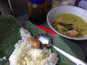 Wisata Kuliner di Bogor, Coba Soto Kuning yang Legendaris