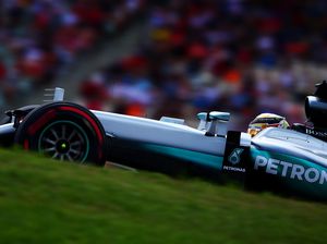 Gagal Pole, Hamilton Marah pada Diri Sendiri