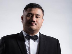 Sebelum Meninggal, Mike Mohede Sempat Main Game dan Tidur Siang