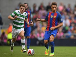 Bicara soal Debutnya, Denis Suarez: Messi Bikin Segalanya Jadi Mudah