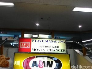 Beli Dolar AS di Money Changer Ini Rp 13.125