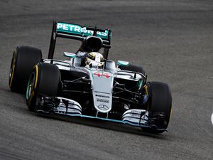 Ungguli Duo Red Bull, Hamilton Juara di Hockenheim