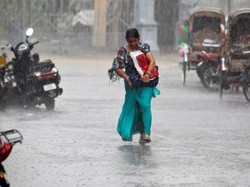 Hujan dan Petir Tewaskan 41 Orang di India dan 15 Orang di Bangladesh