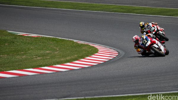 Aksi Dimas dan Zaqwan di Ajang Suzuka 8 Hour Endurance