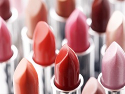 Tips Mensterilkan Kembali Lipstik Bekas Pakai yang Dibeli dari Online Shop
