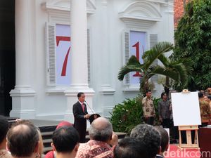 Pameran Koleksi Istana Resmi Dibuka, Srihadi Terkesima Lihat Lukisan Tara Pameran Koleksi Istana Resmi Dibuka, Srihadi Terkesima Lihat Lukisan Tara