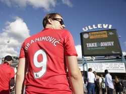 Lika-liku Penyuplai Kostum Kesebelasan