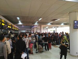 Dampak Abu Rinjani, 29 Penerbangan di Bandara Lombok Dibatalkan Hari Ini Dampak Abu Rinjani, 29 Penerbangan di Bandara Lombok Dibatalkan Hari Ini