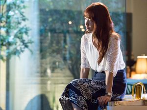 Daftar Harga Baju yang Dipakai Park Shin Hye di Serial Drama Doctors Daftar Harga Baju yang Dipakai Park Shin Hye di Serial Drama Doctors
