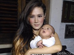 Tandai Comeback Pasca Melahirkan, Mulan Jameela Rilis Bintang Kecilku