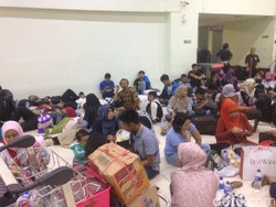 Saat Penumpang Lion Air yang Delay Bermalam di Bandara Cengkareng