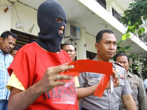 Pecandu Narkoba ini Ngaku Cuma Kurir, Bos Ada di LP