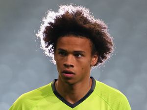 Sane Datang, Posisi Sterling Terancam