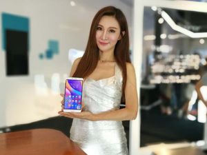 Ketakutan Intelijen AS Terhadap Ponsel China Ketakutan Intelijen AS Terhadap Ponsel China