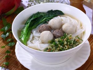 7 Cara Membuat Bakso Ikan yang Enak dan Kenyal Beserta Tips