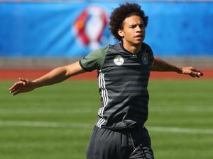 Schalke Terpaksa Jual Sane