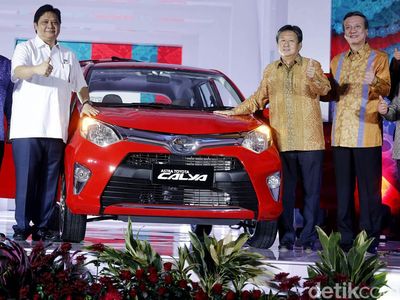 Menteri Perindustrian Hadiri Peluncuran Calya dan Sigra