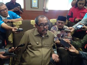 KPK Tunggu Proses Kemo Bupati Bandung Barat di RS Borromeus KPK Tunggu Proses Kemo Bupati Bandung Barat di RS Borromeus