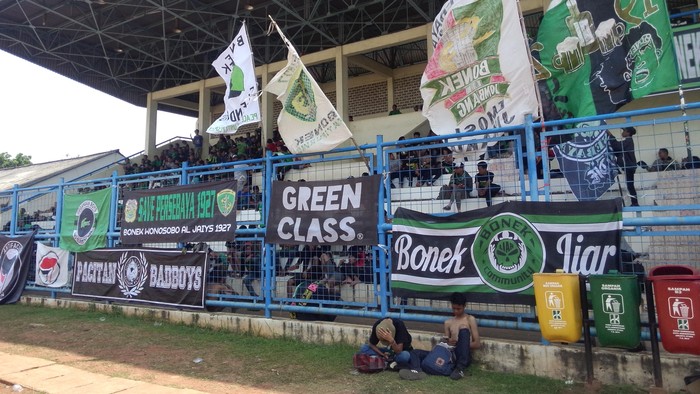 Menpora Minta PSSI Dengarkan Aspirasi Bonek