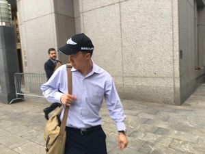 Jadi Mata-mata China, Pegawai FBI Terancam Hukuman 10 Tahun Penjara Jadi Mata-mata China, Pegawai FBI Terancam Hukuman 10 Tahun Penjara