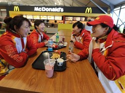 Ruang Makan Olimpiade Rio yang Berpotensi Jadi Godaan Terbesar Buat Atlet