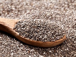 Apa Benar Air Kelapa dan Biji Chia Bernutrisi Hebat? (2)